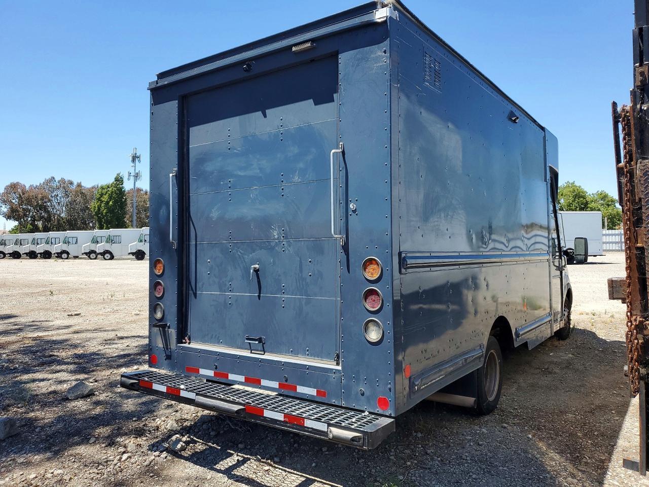 2021 Ford Transit Delivery Truck