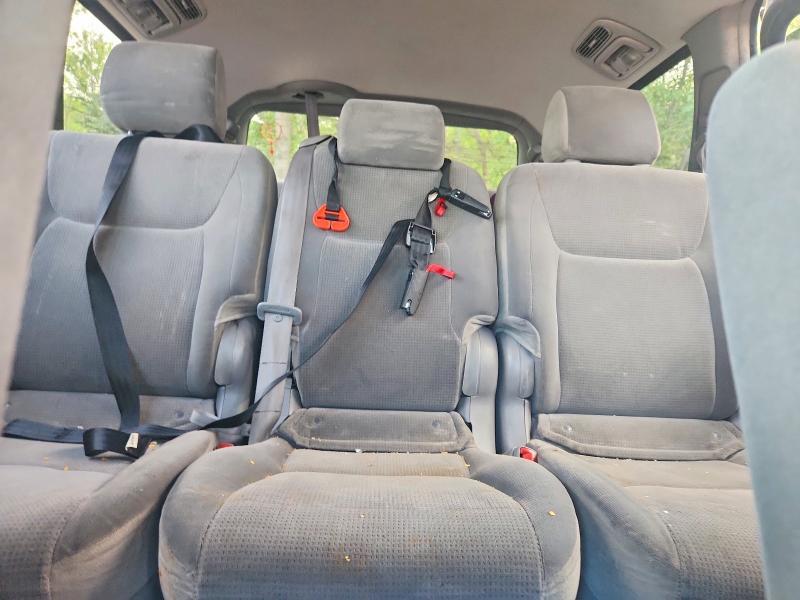 2005 Toyota Sienna ce 7 Passenger