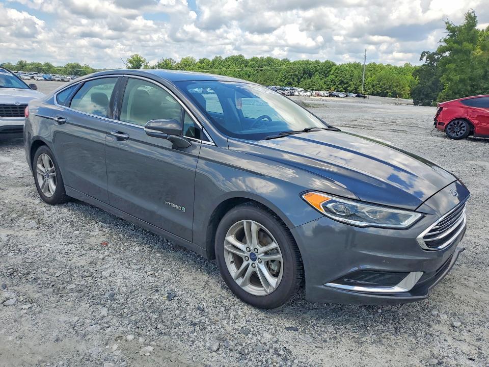 2018 Ford Fusion se Hybrid