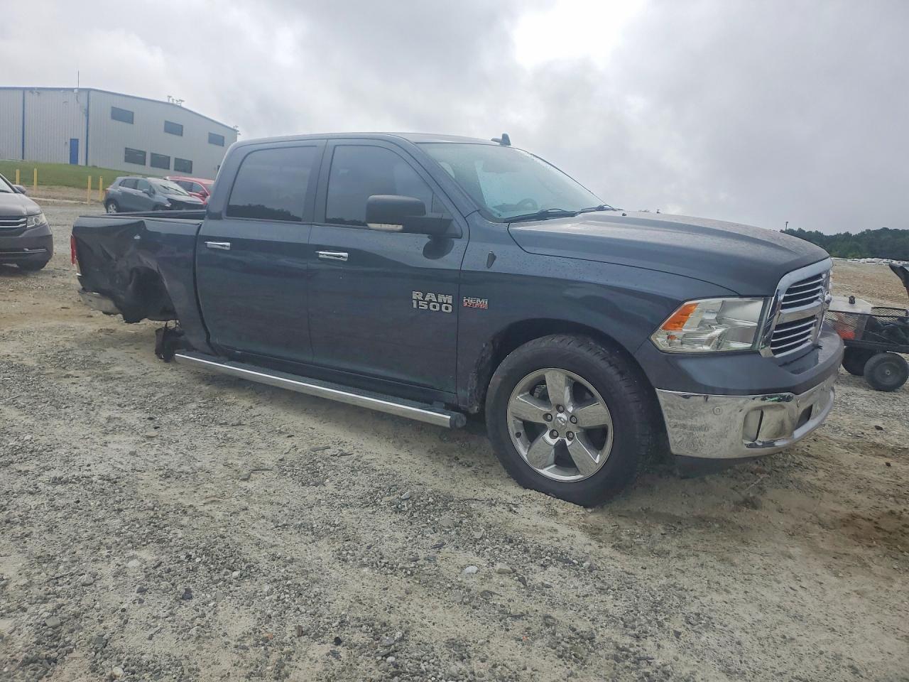 2018 Dodge RAM 1500 SLT