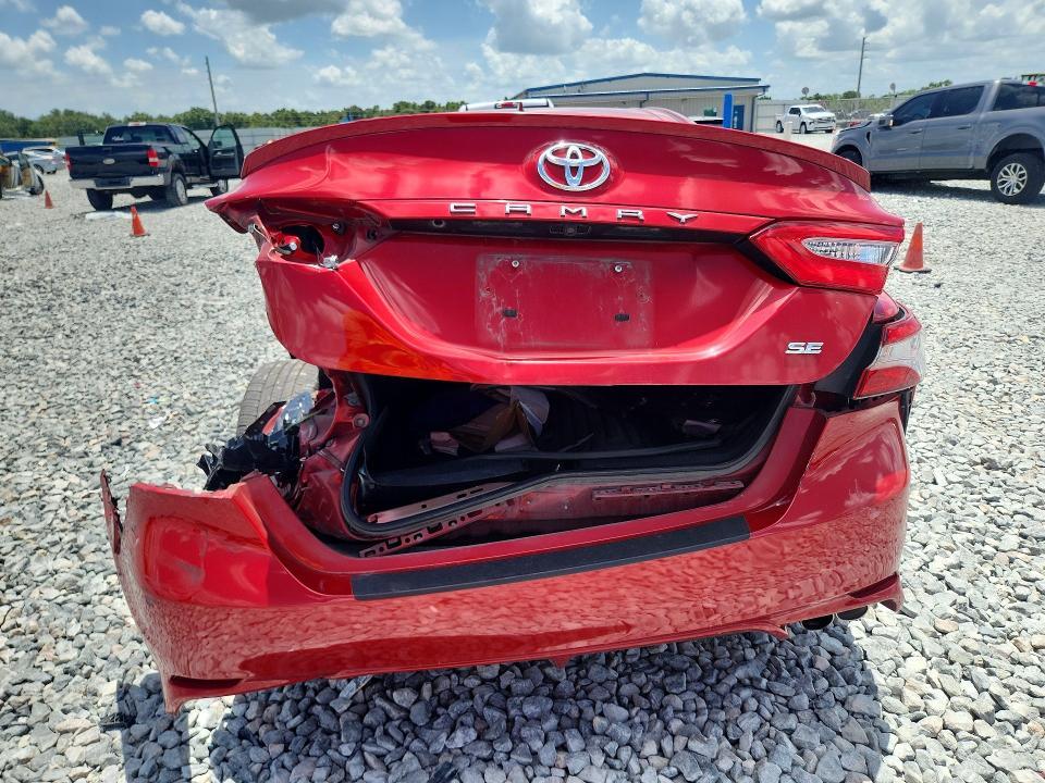 2019 Toyota Camry se