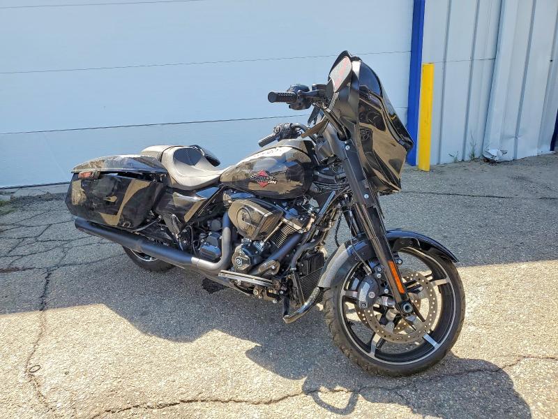 2025 Harley-Davidson Flhx