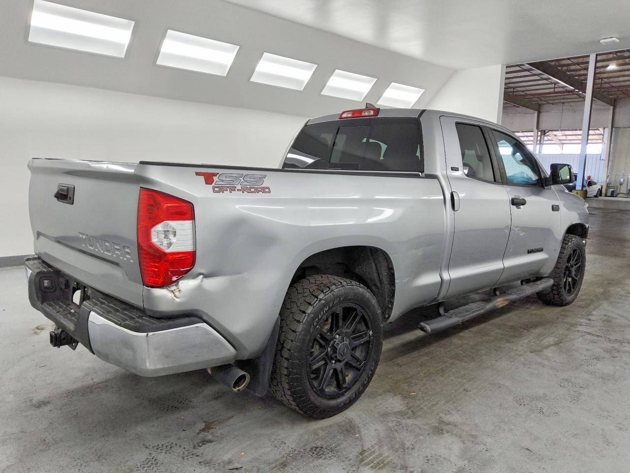 2020 Toyota Tundra SR5