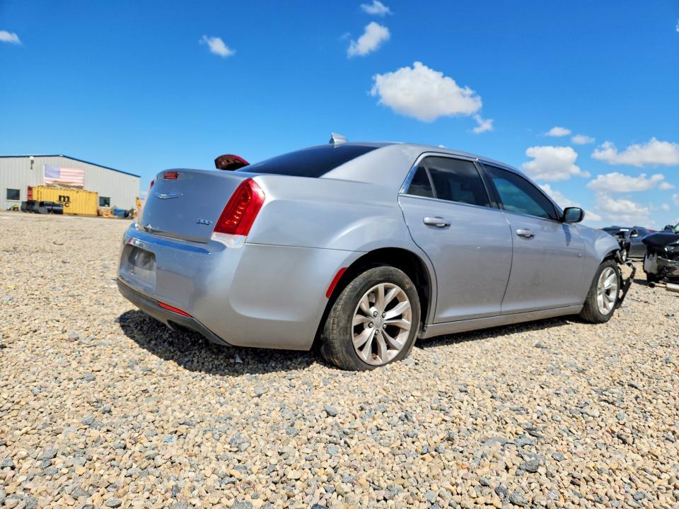 2016 Chrysler 300 Limited