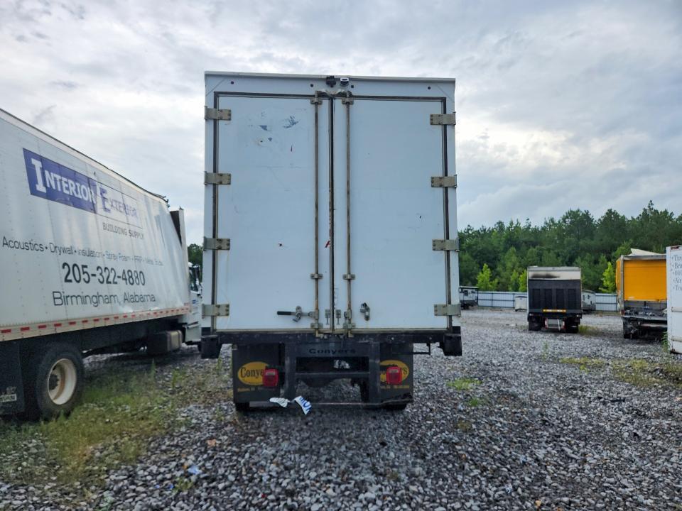 2017 Freightliner Business Class M2 BOX Truck