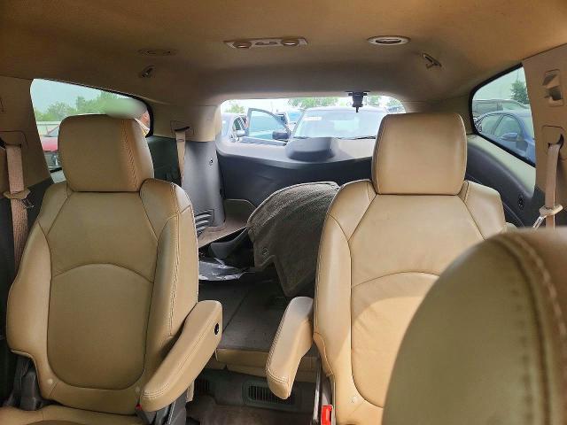 2011 Chevrolet Traverse lt