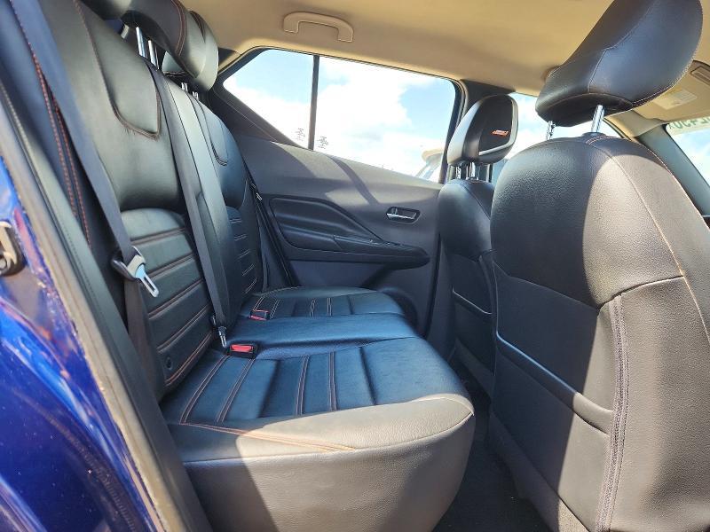 2019 Nissan Kicks s