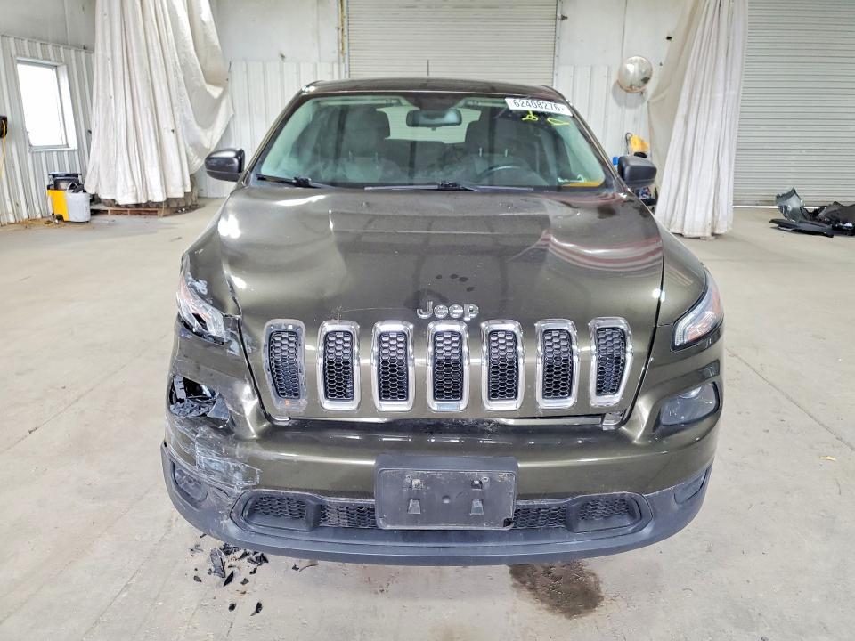 2015 Jeep Cherokee Sport