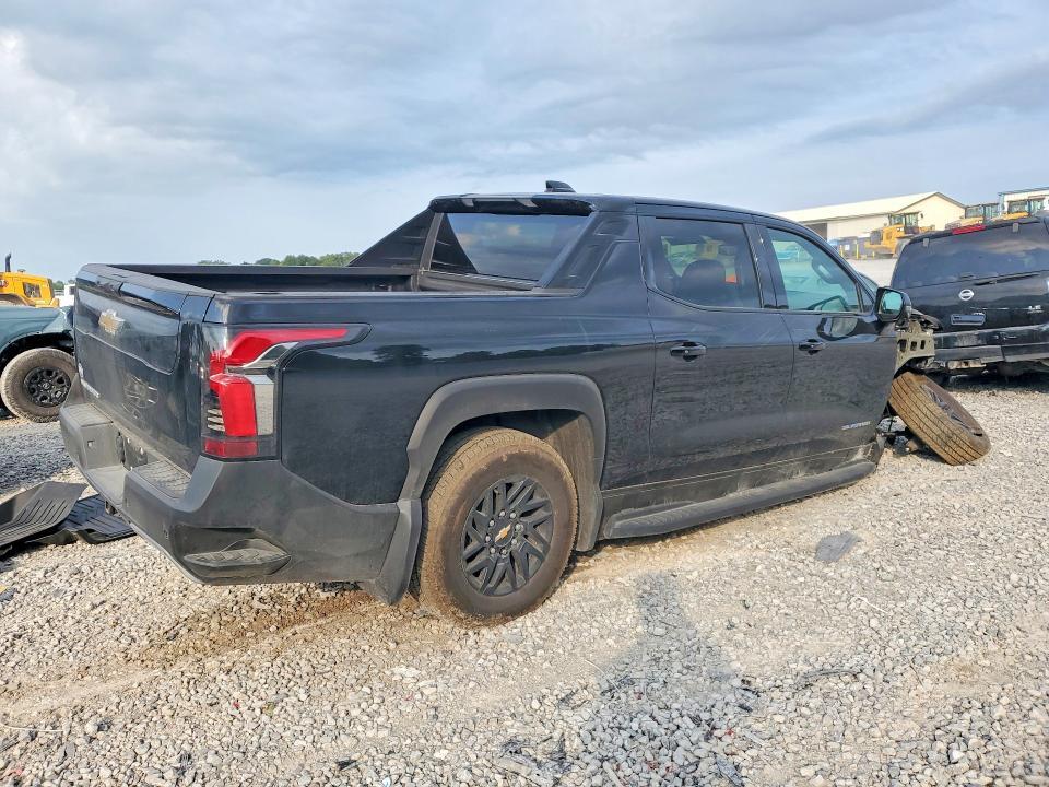 2025 Chevrolet Silverado LT