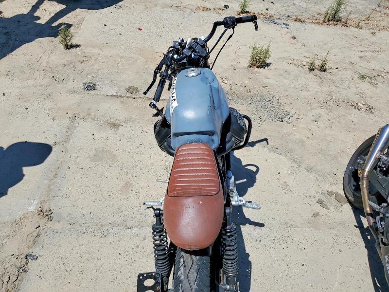 2017 Moto Guzzi V7 III Anniversario