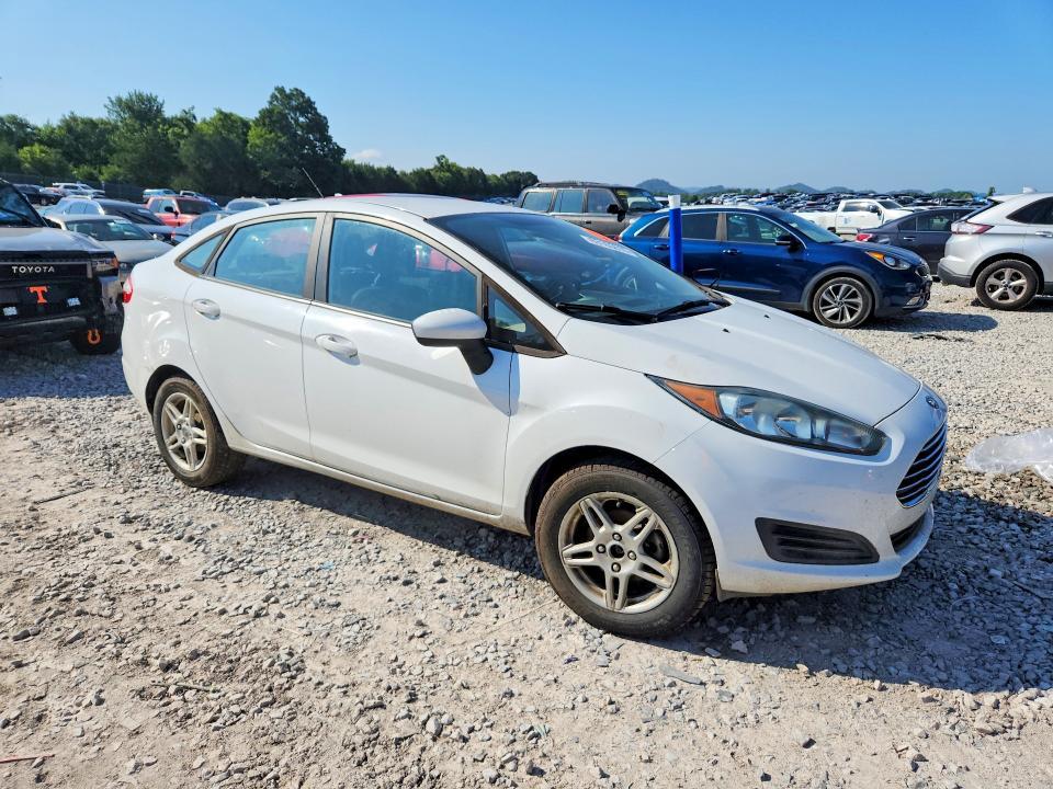 2017 Ford Fiesta se