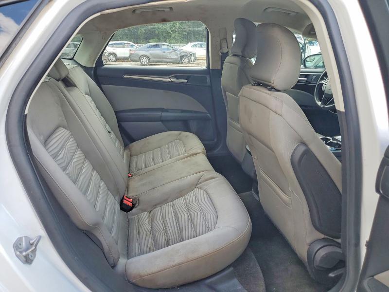 2016 Ford Fusion s