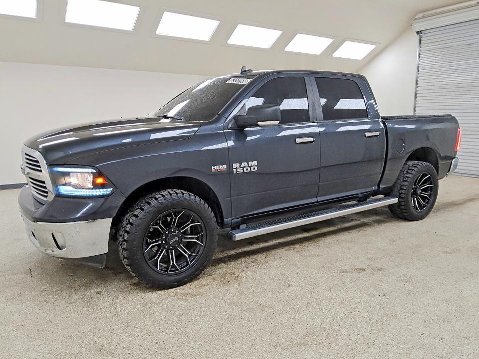 2016 Dodge RAM 1500 SLT