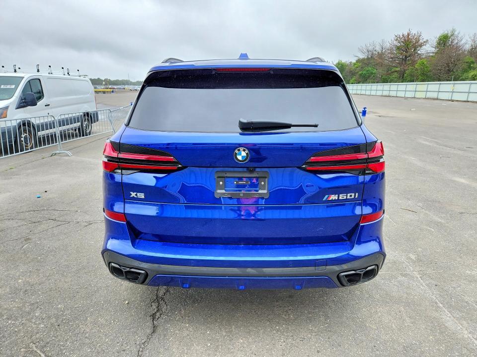 2026 BMW X5 M60i