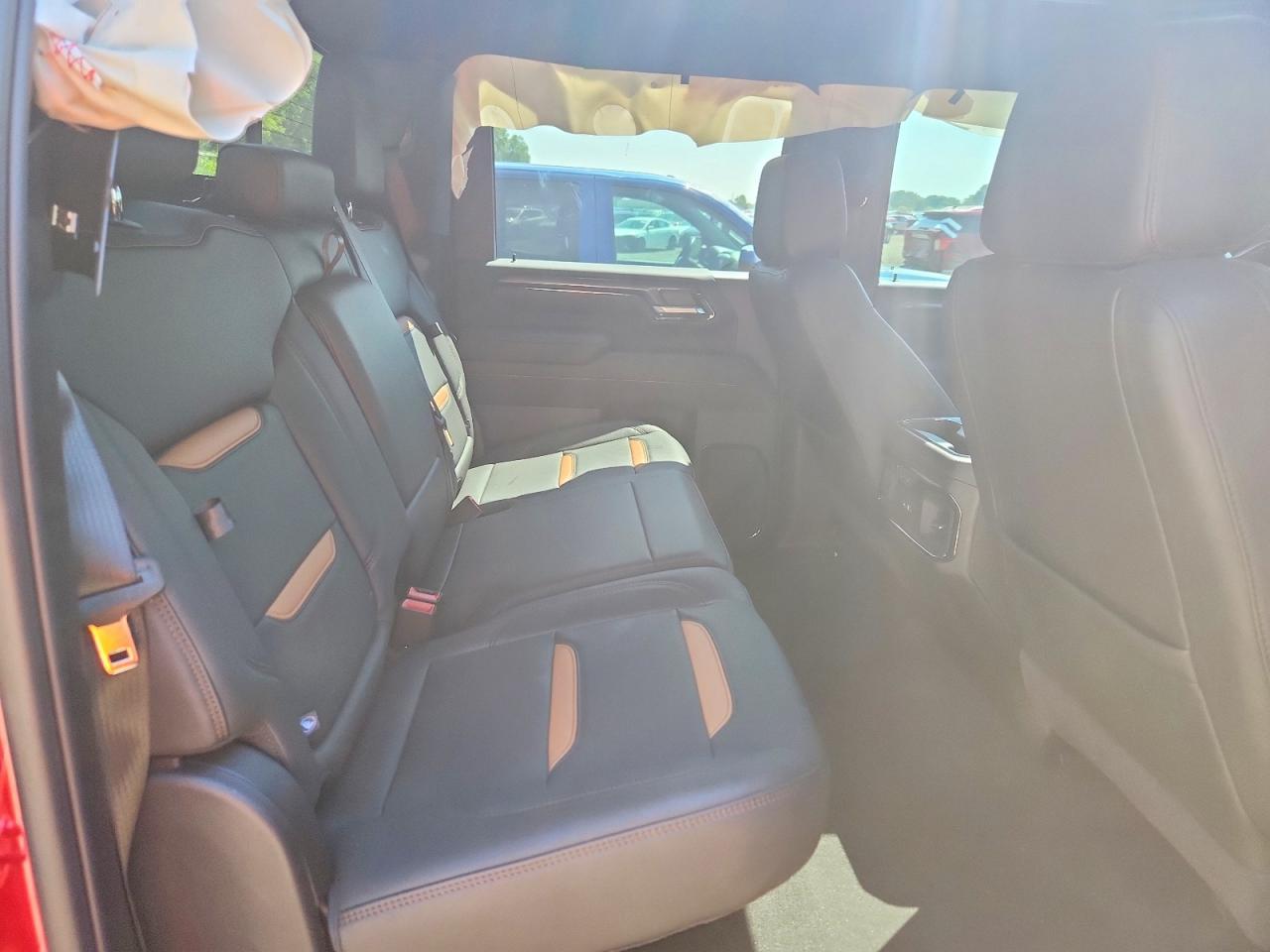 2026 GMC Sierra K2500 AT4