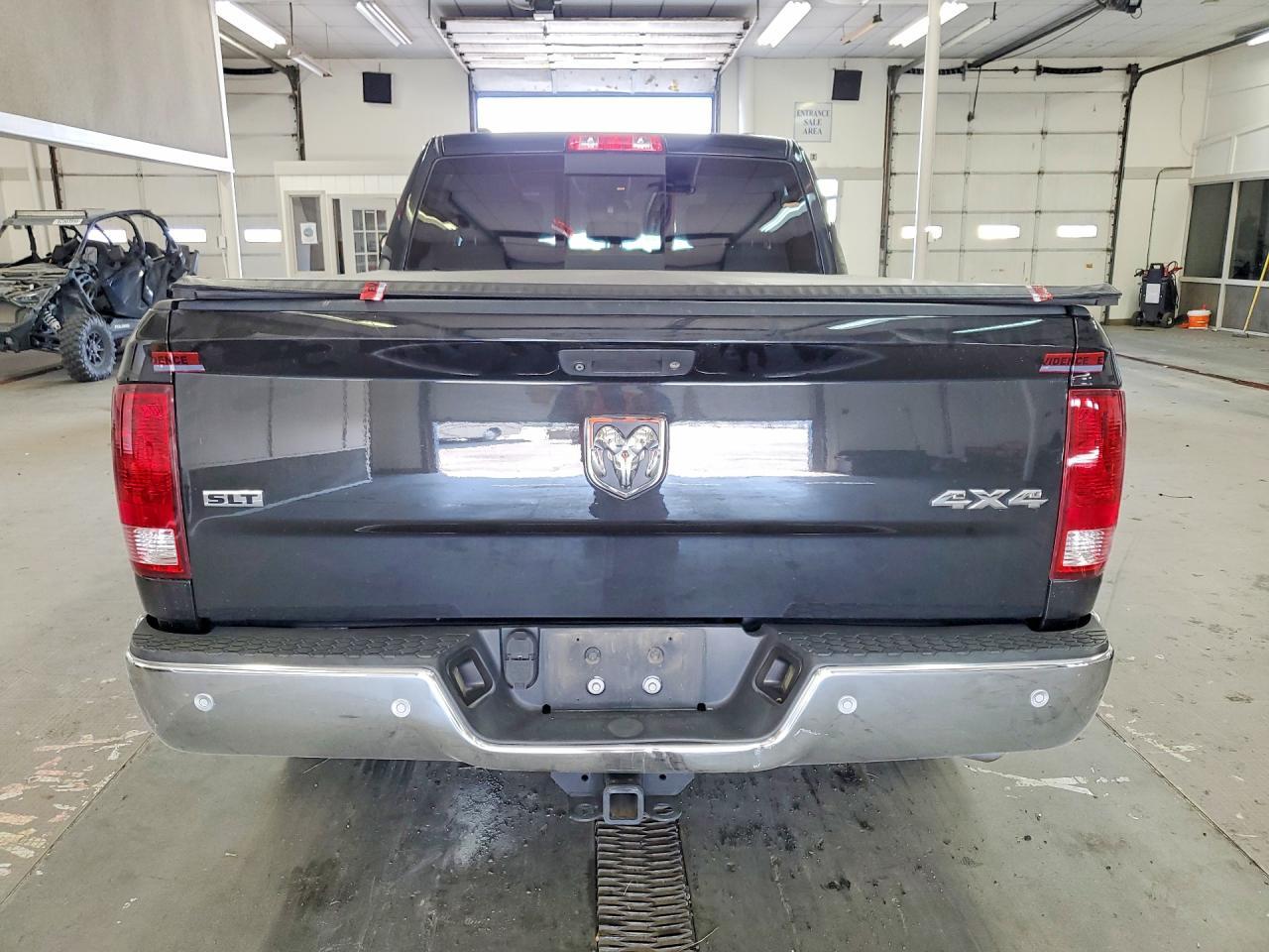 2016 Dodge RAM 1500 SLT