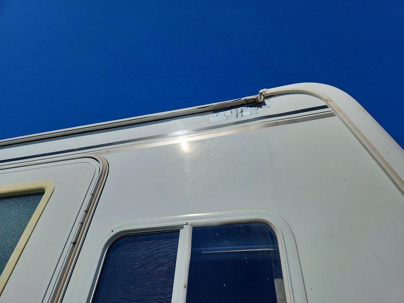 2008 Komfort Karryall Camper