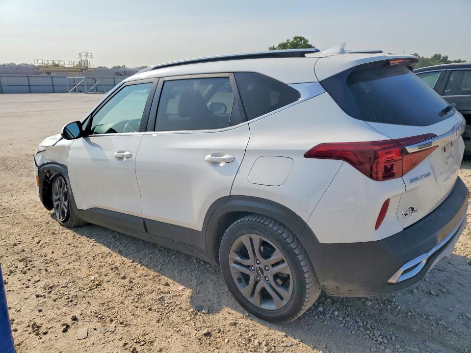 2023 KIA Seltos s