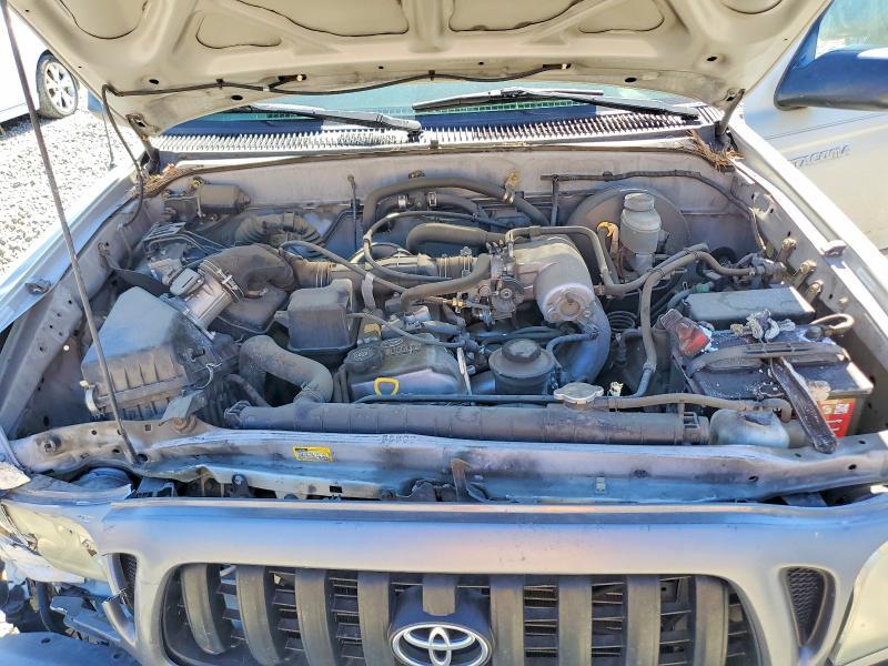 2004 Toyota Tacoma Base