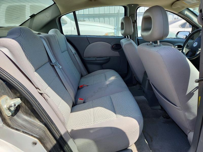 2006 Saturn Ion Level 2