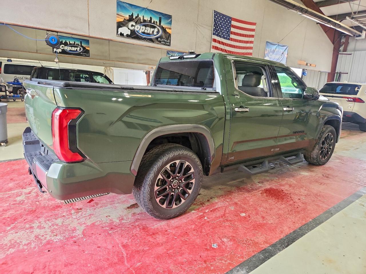 2023 Toyota Tundra Limited HV
