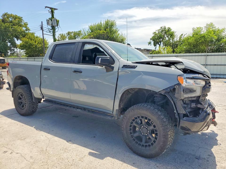 2024 Chevrolet Silverado K1500 LT Trail Boss