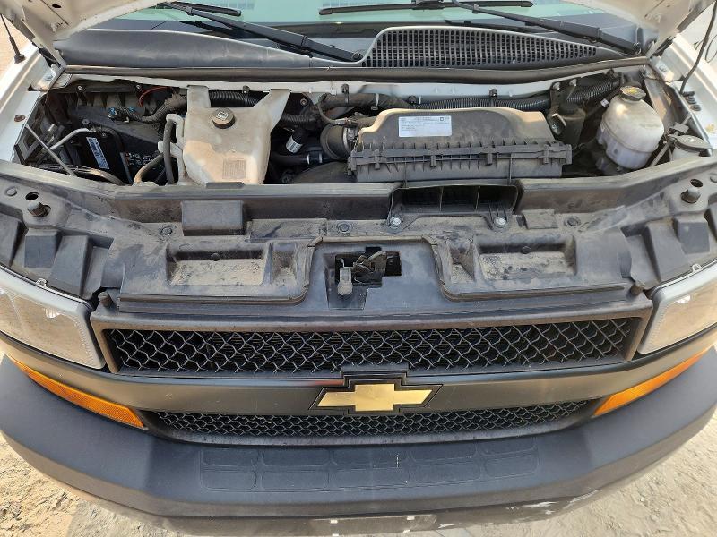 2020 Chevrolet Express G2500