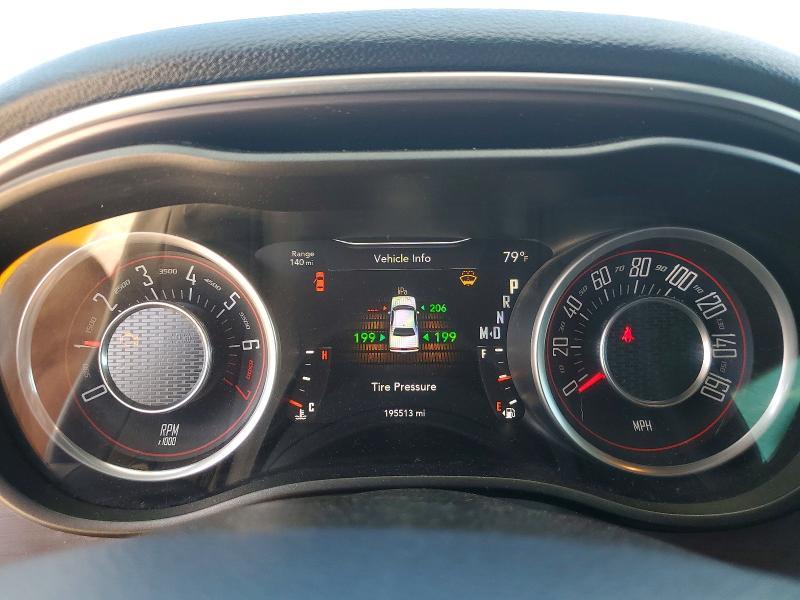 2015 Dodge Challenger sxt