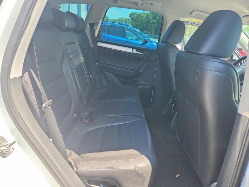2012 Volkswagen Touareg V6