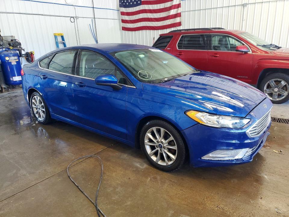 2017 Ford Fusion se