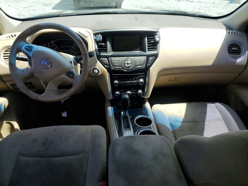 2015 Nissan Pathfinder sv