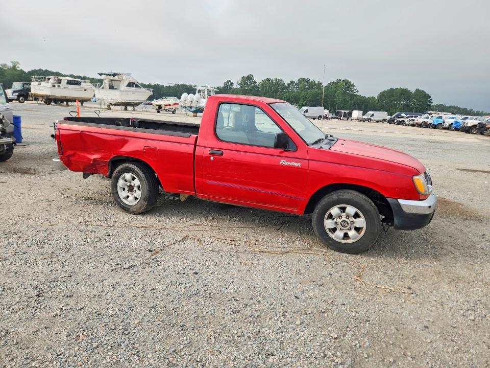 1999 Nissan Frontier XE