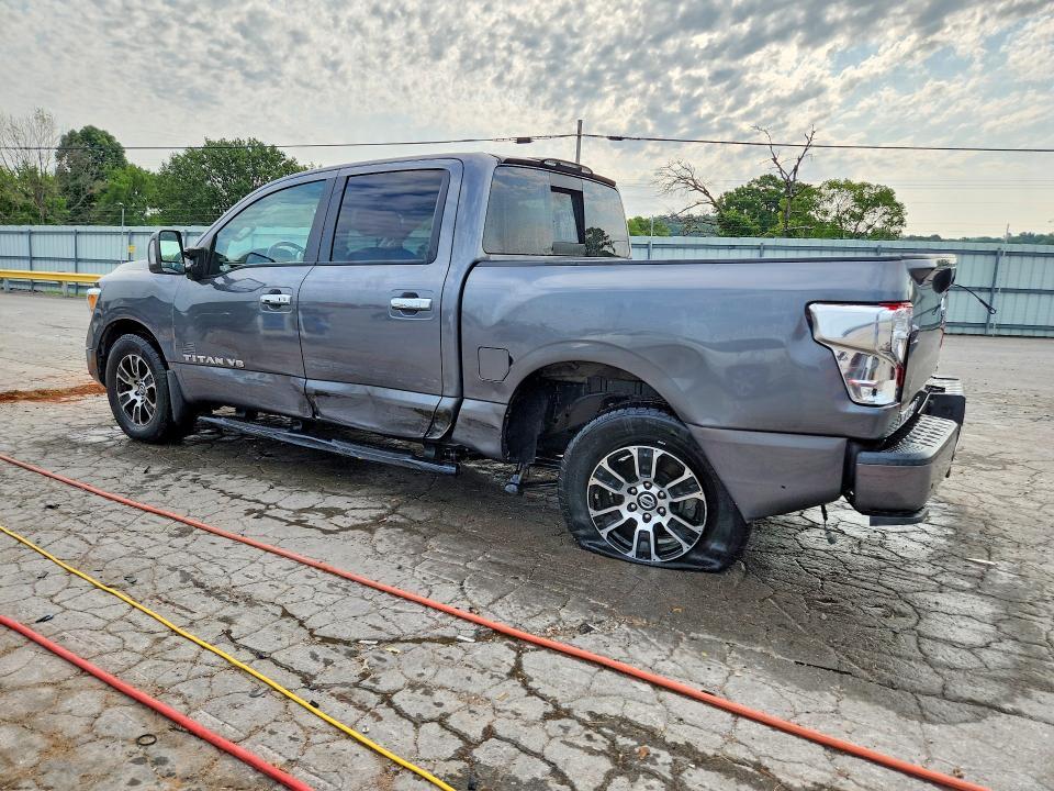 2020 Nissan Titan SV