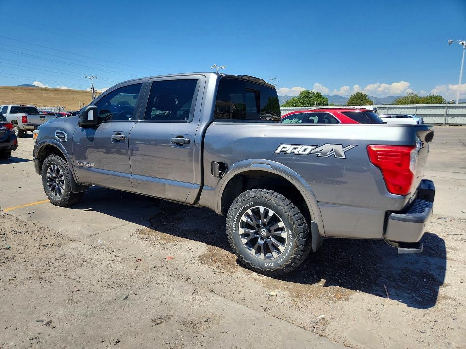 2017 Nissan Titan PRO-4X