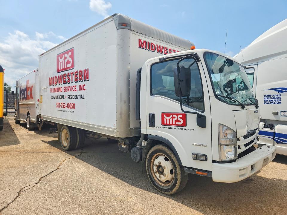 2016 Chevrolet 4500 BOX Truck