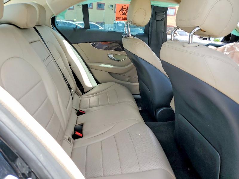 2015 Mercedes-Benz C300
