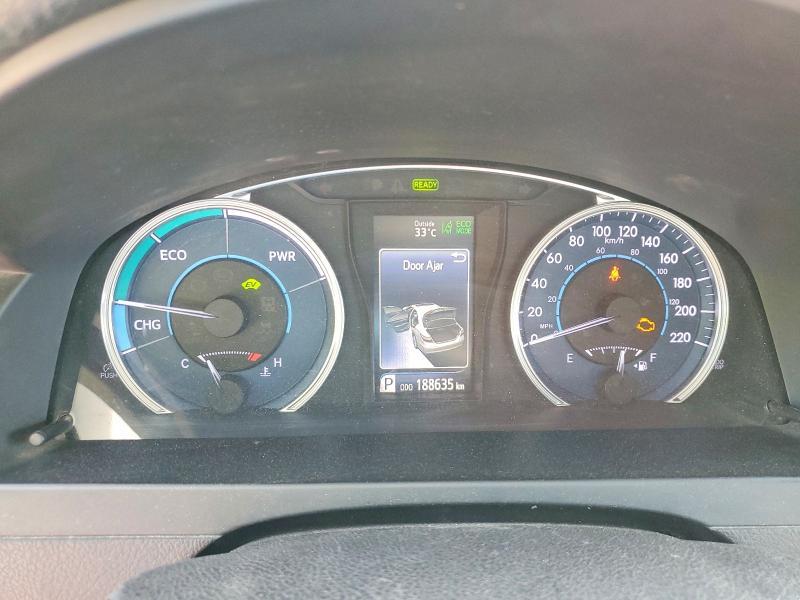 2016 Toyota Camry Hybrid le
