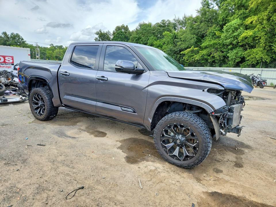 2024 Toyota Tundra Platinum