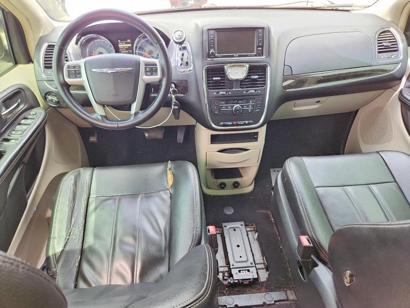 2015 Chrysler Town & Country Touring