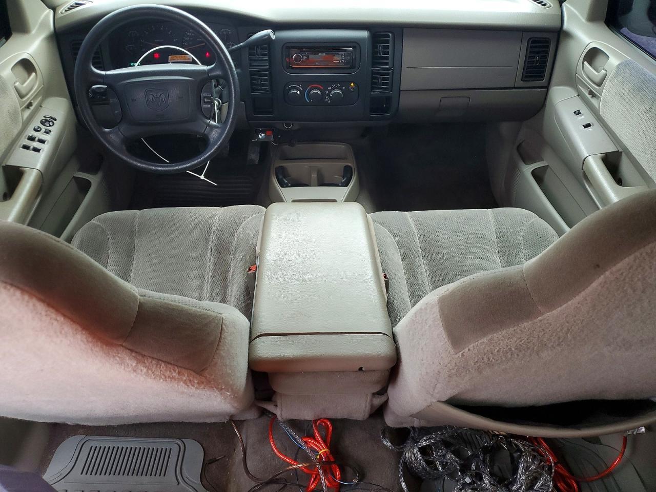 2004 Dodge Dakota SLT