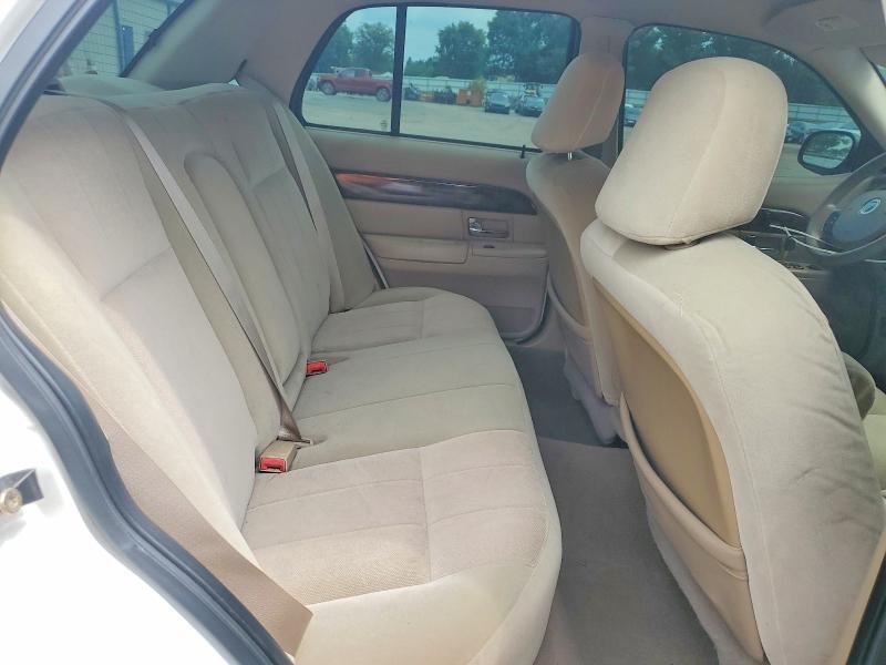 2005 Mercury Grand Marquis gs