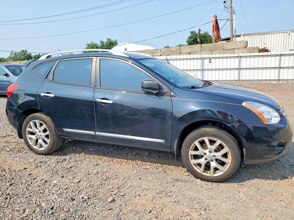 2011 Nissan Rogue s