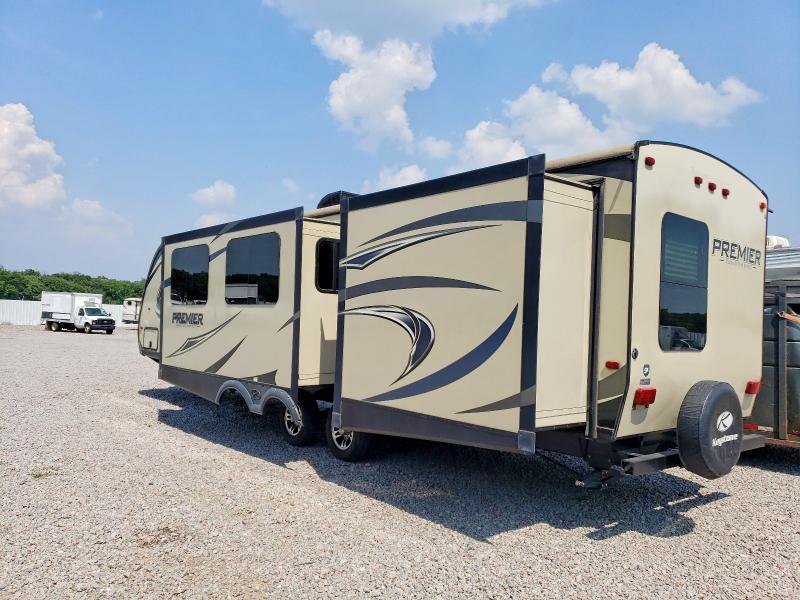 2017 Keystone Premier Camper