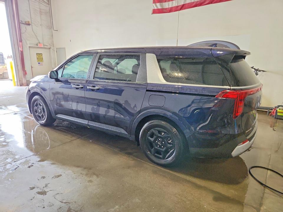 2027 KIA Carnival lxs