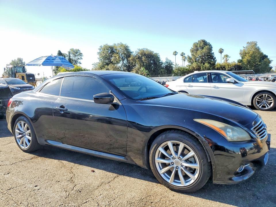 2011 Infiniti G37 Convertible Base