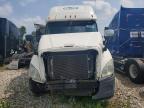 2011 Freightliner Cascadia 125