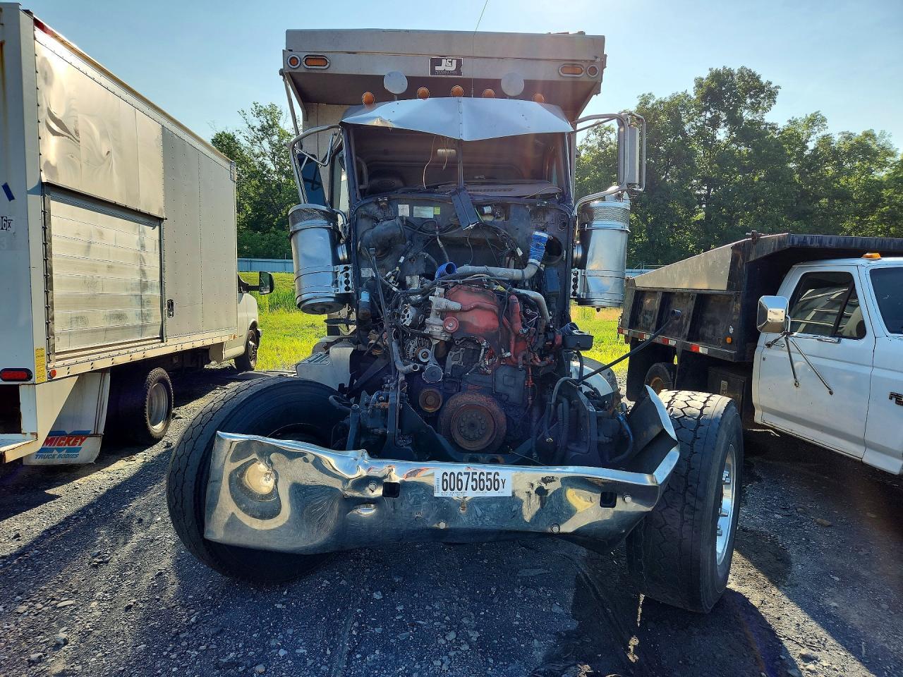 2019 Peterbilt 389 Dump Truck