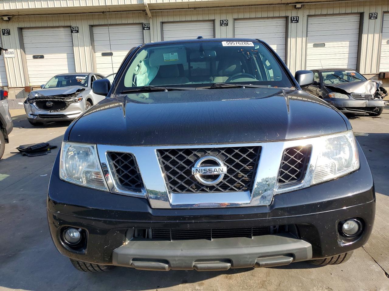 2017 Nissan Frontier SV