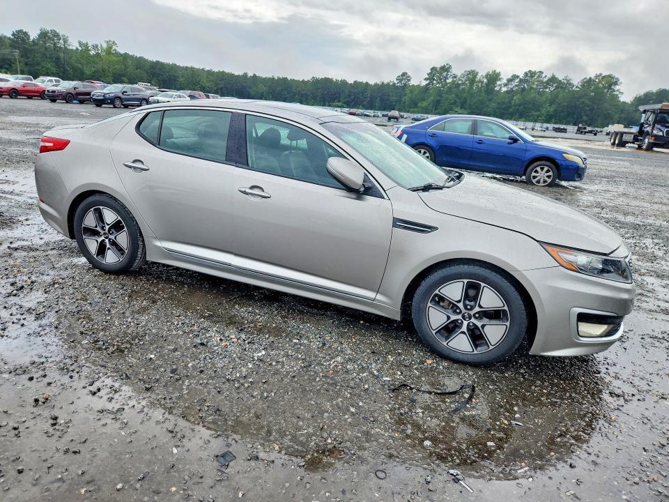 2011 KIA Optima Hybrid Base