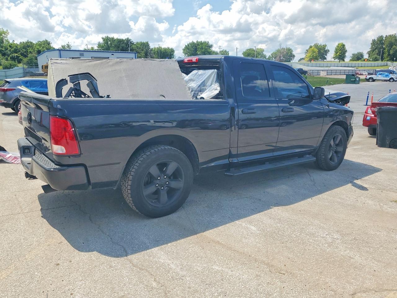 2015 Dodge RAM 1500 ST